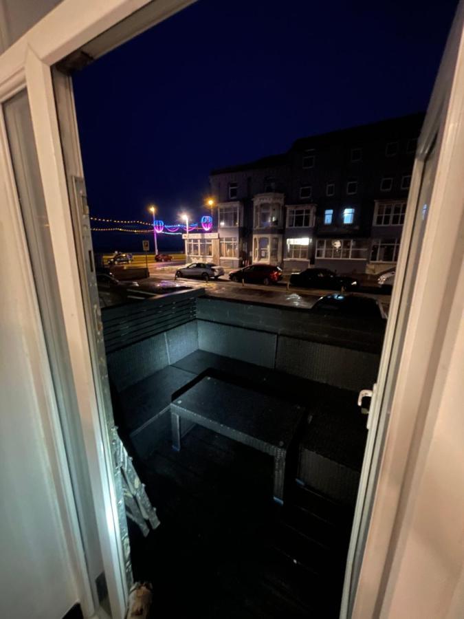 Residency Luxury Seafront Hotel Blackpool Exterior foto